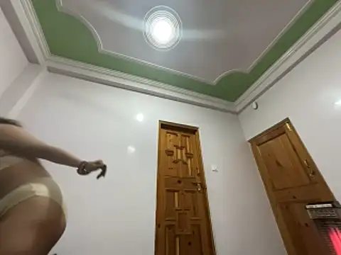 okbent Live Webcam on Stripchat