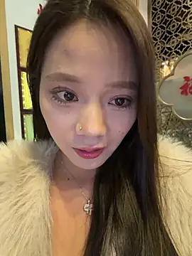 姐妹户外公共场合餐厅刺激露出，好害怕呀 哥哥们，户外菜单有备注，都可以点哦，户外会开福利票90tk，姐妹挑战户外自慰 喷水 哥哥们快来户外调教姐妹们吧！