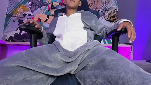 jeffry_wolvess (M young) - Get Naked the Bunny!!!