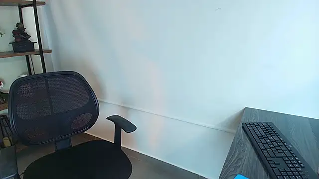 _Victoria_Collins webcam