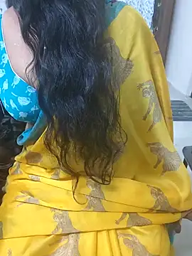 Nikitha_telugu