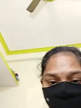 priyanka_30 (F young) - Ass show