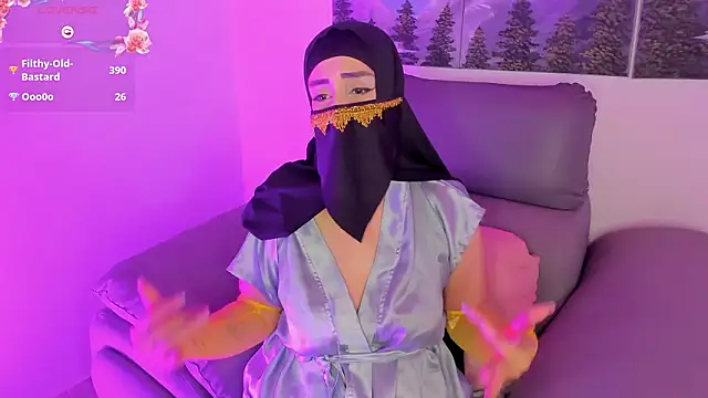 jadde_hamad (F milf) - my naked tits in oil close up