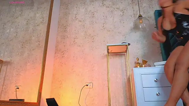 AlessiaLondon webcam