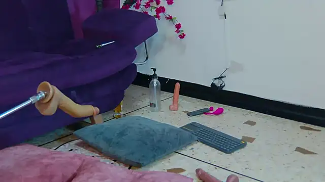 Daliana_Gounbolt webcam