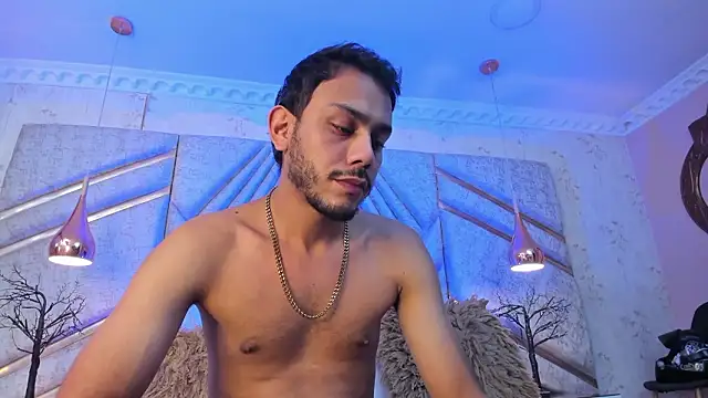 Boss_Domiinator webcam