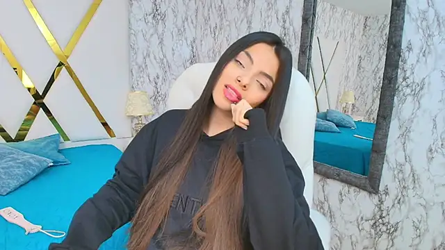 TiffanyMartinez webcam