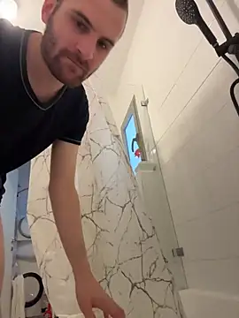 raynstars - Raynstars's free webcam - UK Sex Cams