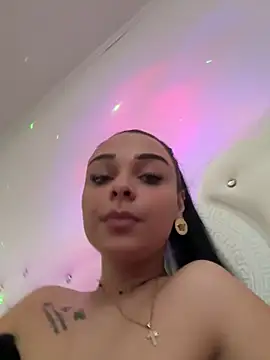 astraeahot - AstraeaHOT's free webcam - UK Sex Cams