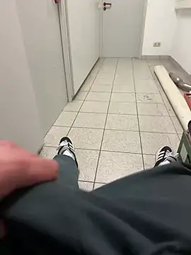 bigdick111000 (M young) - #big-balls #big-cocks #black-hair #cam2cam #cheap-privates #cock-rating #cumshot #cut #german #handjob #hd #mobile #muscular #new #shower #straight #top #white #young