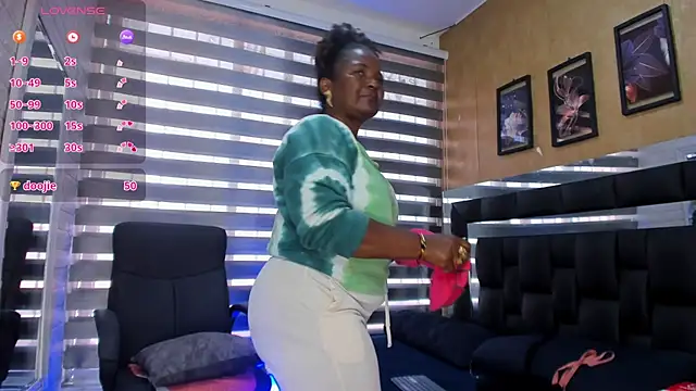 sheyla__ebony webcam