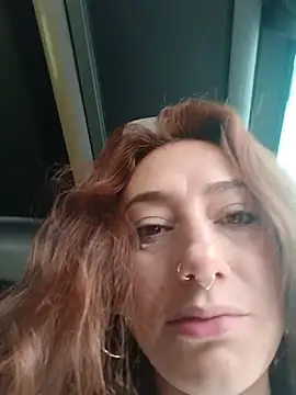 samantha_curvy1 (F milf) - Foot oil show 🪔♨️