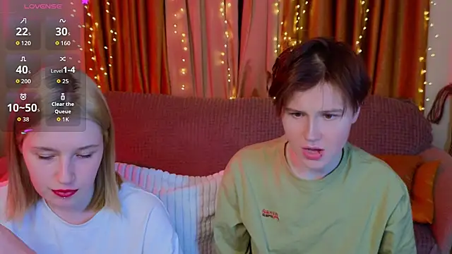 girls_fingers (Ask my age) - boobs! massage your tits, Eva😍😈