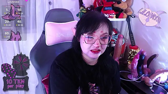 LiloMoon69 webcam
