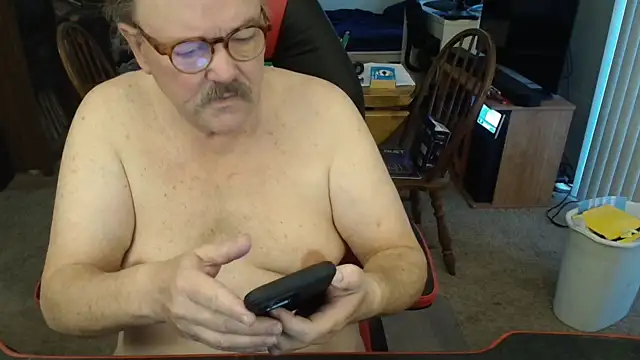 havethickcock (Ask my age) - Cum all over the place