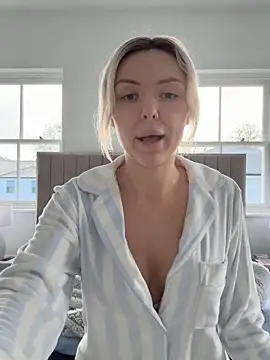 lolableux (F young) - Make me cum before my appt!