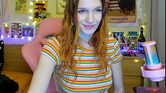 Sunny_Elly webcam