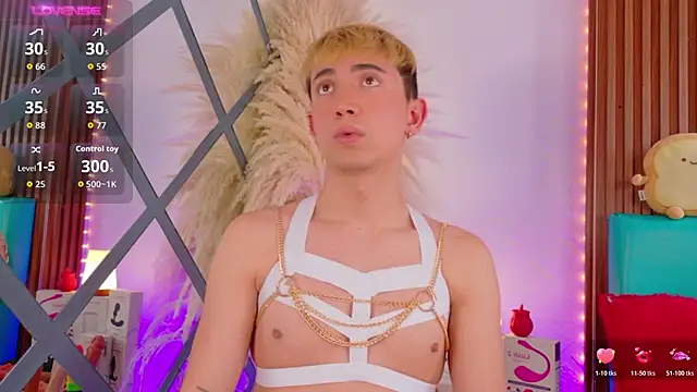 Naughty__Chriss webcam