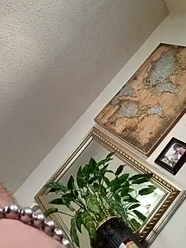 prettyboi6992 webcam