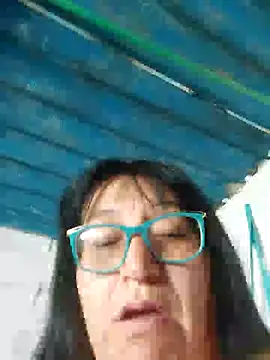 Webcam Model (clarita_01)  is live.Free join now!