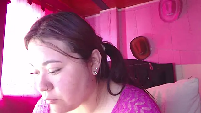 nikkirous_ (F young) - cum+squirt