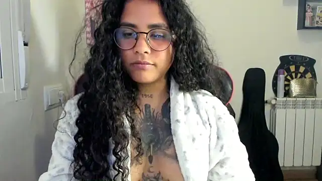 ama_music (F young) - Show cum dildo