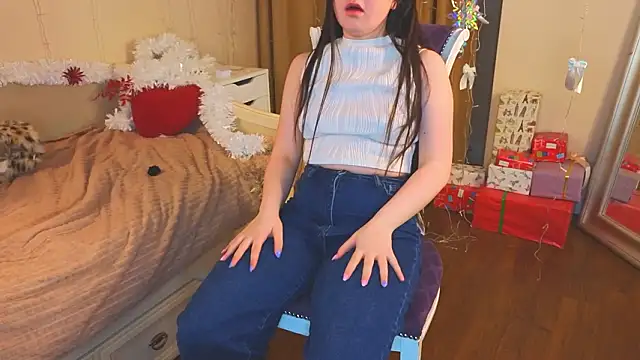 lillyrobertsf (F teen) - Play with my Hair ;3