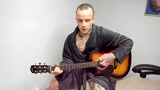 layneinchains (M young) - ❤️ do you like naked yoga?