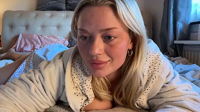 blissdimicco - Blissdimicco's free webcam - UK Sex Cams