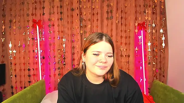 kellyfiery - KellyFiery's free webcam - UK Sex Cams