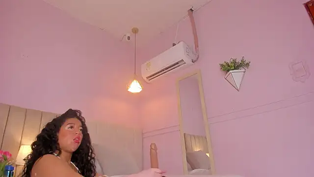 _wendy_x (F teen) - SHOWME IN DOGGY / SHOW SQUIRT