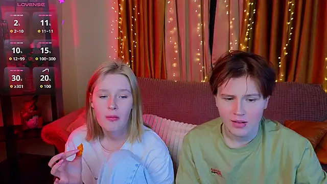 girls_fingers (Ask my age) - boobs! massage your tits, Eva😍😈