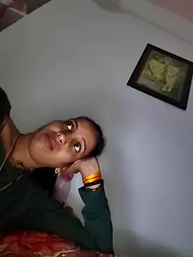 Webcam Model (Sexy-Kavya2)  is live.Free join now!