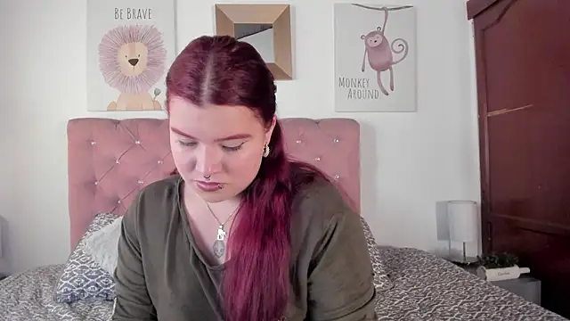 celessteredds - CelessteRedds's free webcam - UK Sex Cams