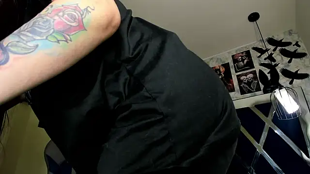 evangelinejoness_ (F milf) - Show ass and bounce ass 🍑😈