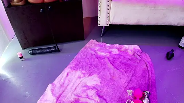 elisce_cloudd - Elisce_cloudd's free webcam - UK Sex Cams