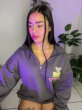 meli_ortiz_ Live Webcam on Stripchat