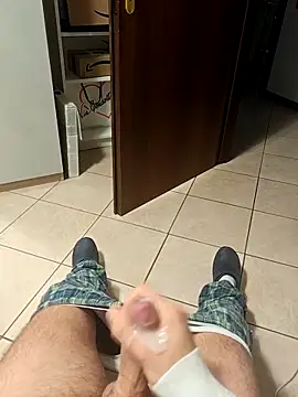 LucifertheGenius webcam