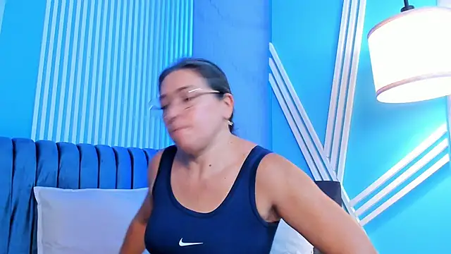 dahianeconnor webcam