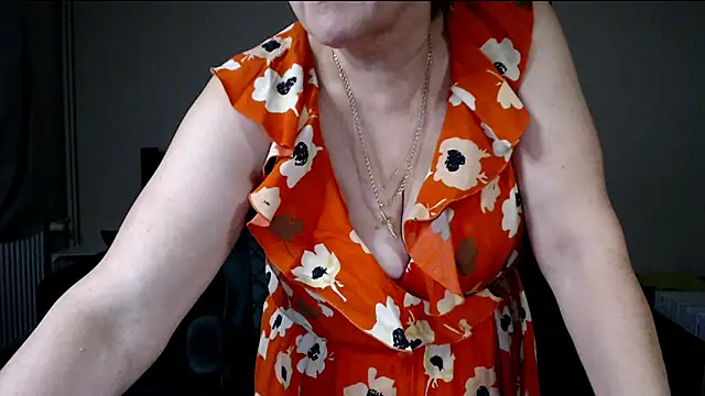 JoannaAndNeighbour webcam