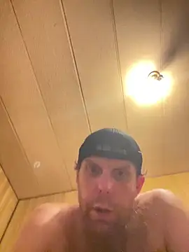 Webcam Model (CouplesFuckToy69)  is live.Free join now!