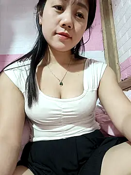 Webcam Model (Ngocmai_lazdy)  is live.Free join now!