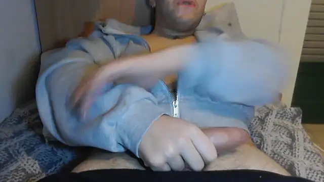 italianguy24 webcam