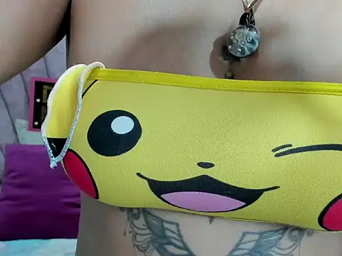 Webcam Model (danibellucii_)  is live.Free join now!