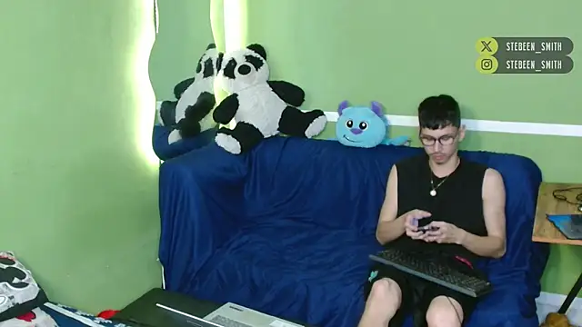 stebeen_smithh (M young) - if you like us, a garment out