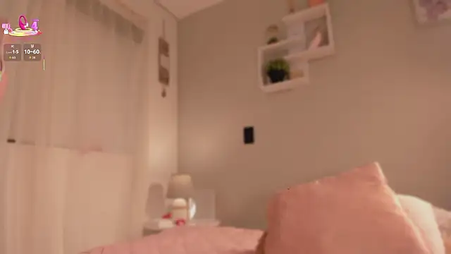 caro_sanchezz (F young) - Ride dildo