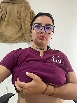 mia__bloom (F young) - plug anal🍑😈