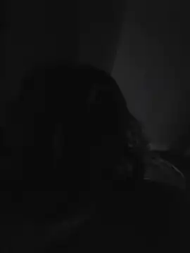 lina_lou4 (F mature) - Second squirt ?