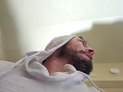 UncutHammer69 webcam