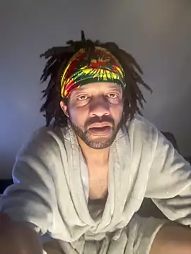 magic_man1085 webcam